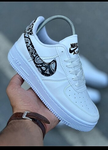 Nike airfours 