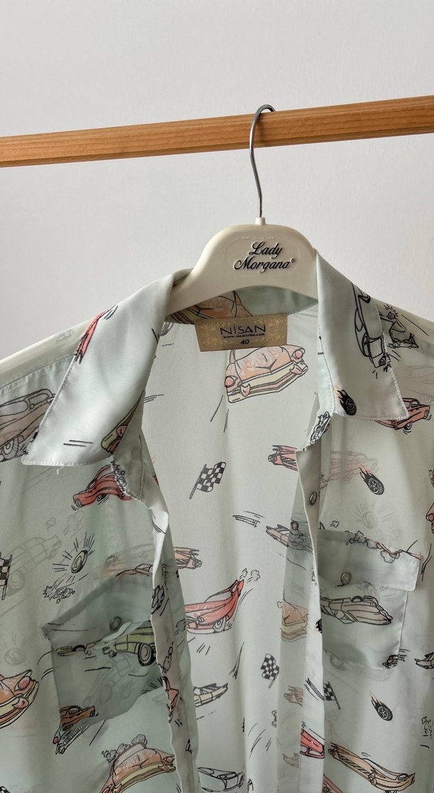 Araba  Desenli Düğmeli  Kadın Gömlek - Görsel 3