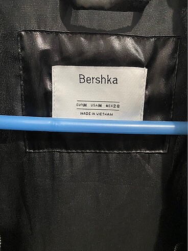 Bershka Trençkot temiz