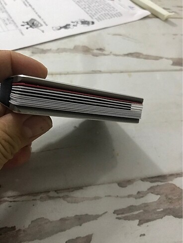 Beden siyah Renk Metal kartlık