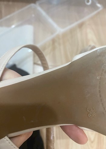 Bej Topuklu Minimalist Kadın Abiye Ayakkabı - Görsel 5