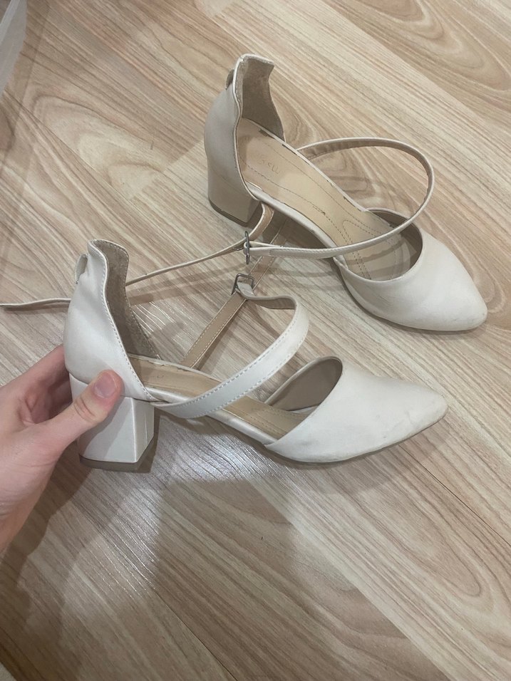 Bej Topuklu Minimalist Kadın Abiye Ayakkabı - Görsel 2