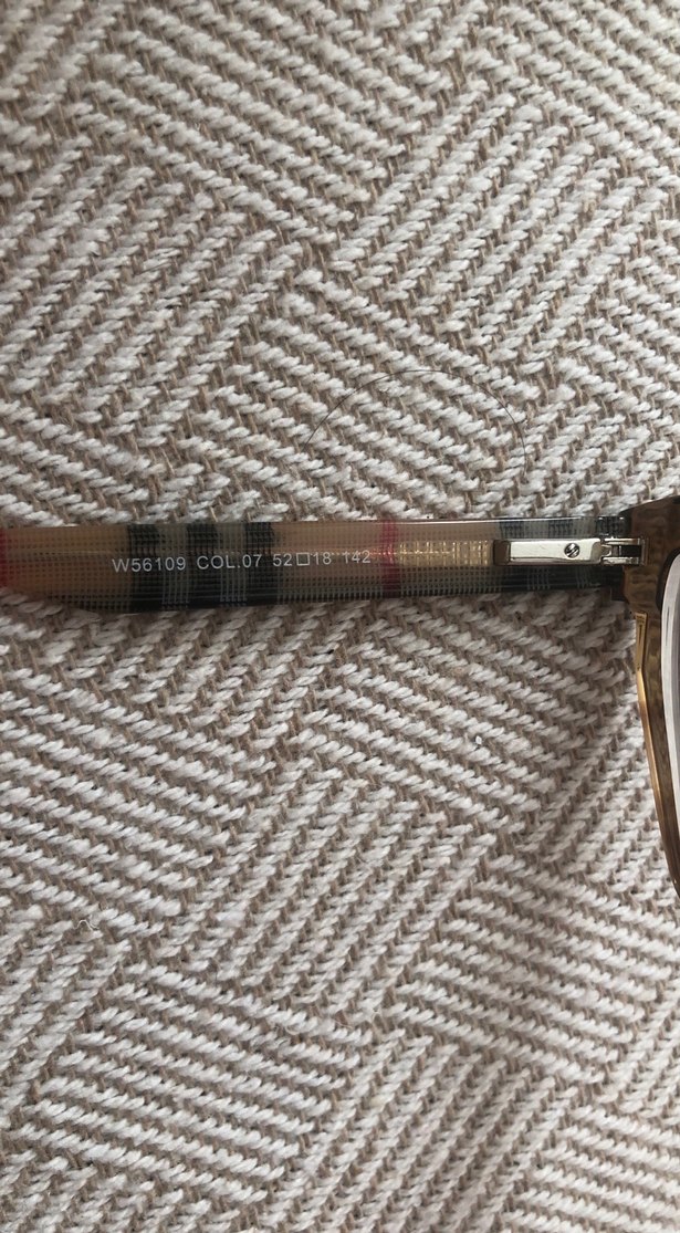 Bej Şeffaf Kadın Gözlüğü - Görsel 3