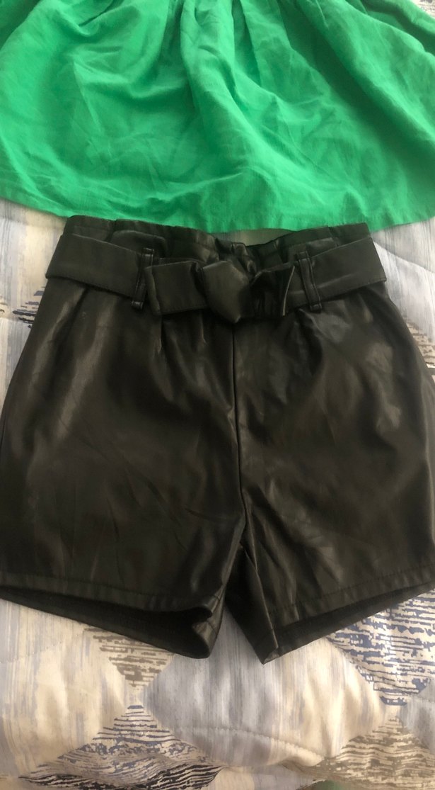 Kemerli Yeşil Askılı Bebek Kız Takımı - Görsel 3