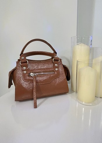 Klasik Tokalı Deri Kadın Çanta - Görsel 2