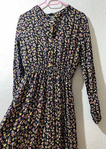 Çiçek Desenli tesettür Elbise - Görsel 2