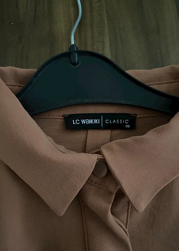 LC Waikiki Bej Uzun Kollu Kadın Tunik
