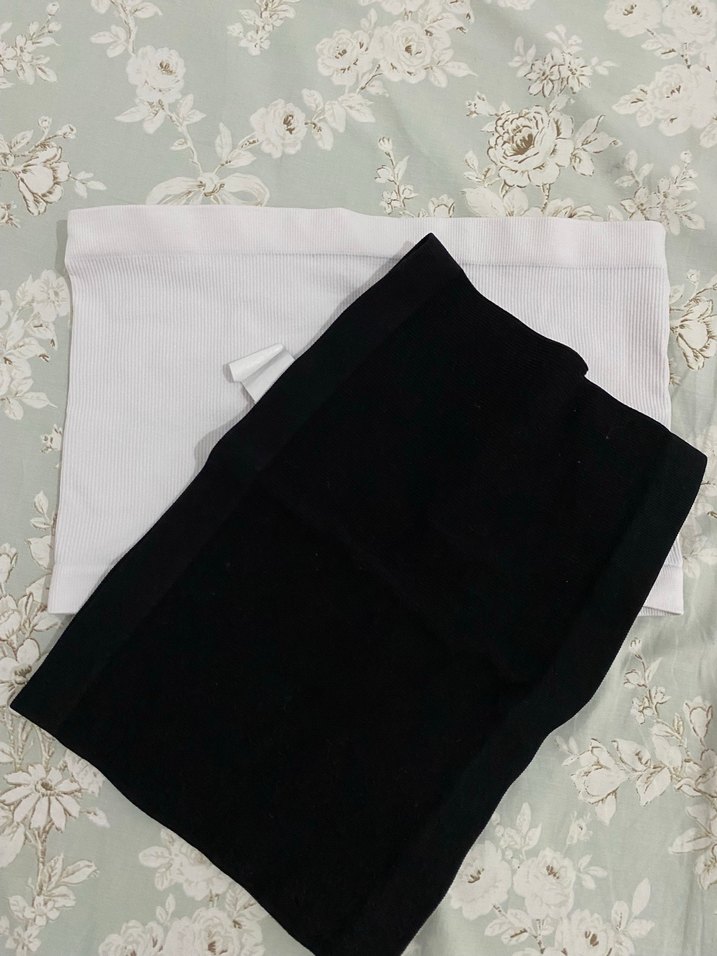 Beyaz ve Siyah Mini crop top - Görsel 2