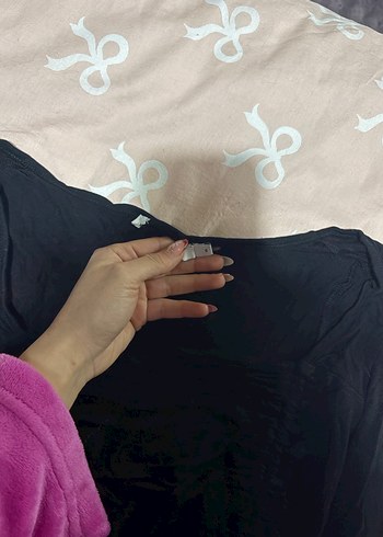 Siyah büzgülü bluz - Görsel 2