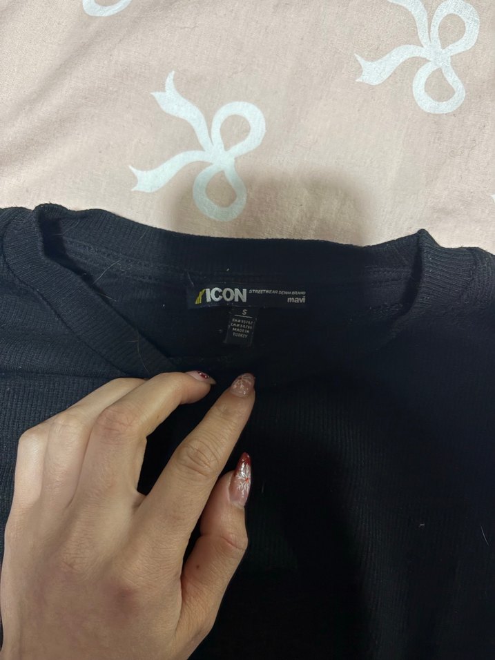 Kadın Siyah Uzun Kollu İnce Bluz - Görsel 3