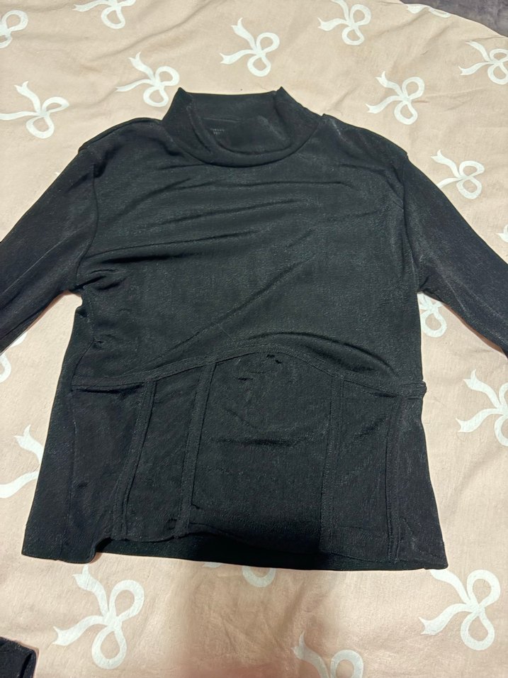 Korse detaylı bluz - Görsel 2