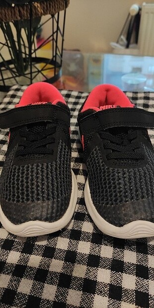 Nike spor ayakkabı