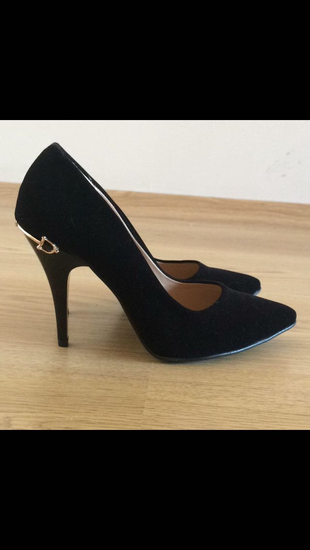 Diğer Siyah Stiletto