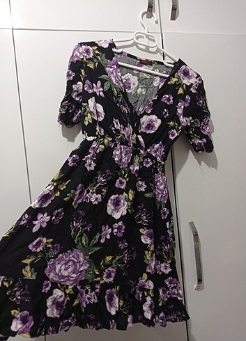 Çiçekli elbise  - Görsel 5