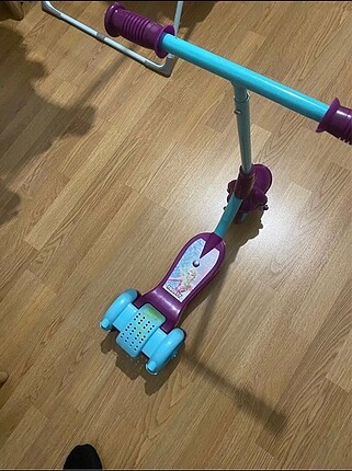 Kız çocuk Scoter