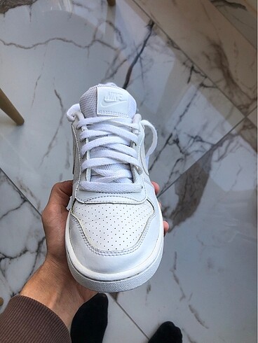 38 Beden beyaz Renk nike spor ayakkabı