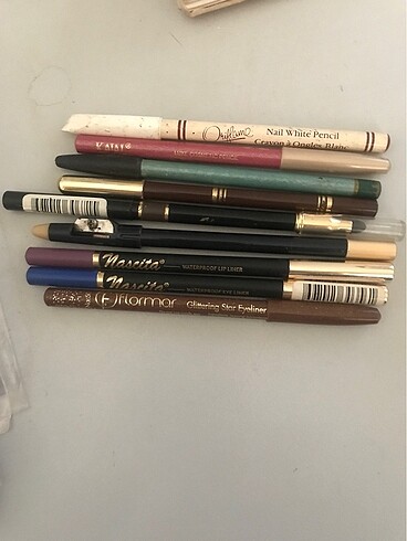 Değişik renklerde göz-dudak kalemi(tane fiyatı)