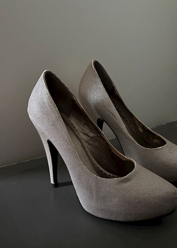 Gri Minimalist Stiletto Topuklu Kadın Ayakkabı - Görsel 2