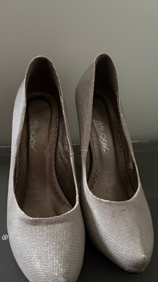 Gri Minimalist Stiletto Topuklu Kadın Ayakkabı - Görsel 3