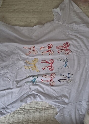 xl Beden Kurdele desenli tshirt