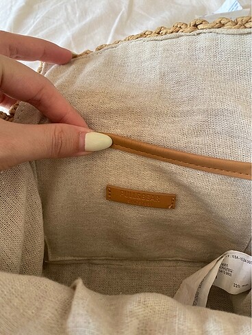  Beden Pull and bear