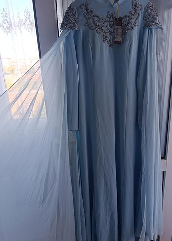 Mavi İşlemeli Uzun Kollu Abiye Elbise - Görsel 6