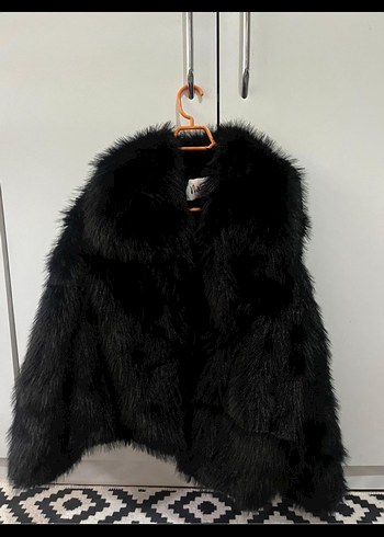 Siyah Peluş Kürk Detaylı Midi Kadın Mont - Görsel 3