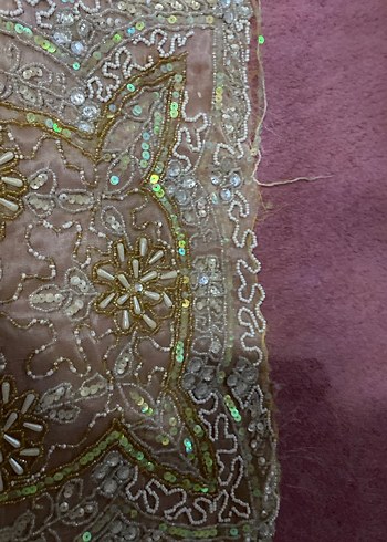 Renkli İşlemeli Masa Örtüsü - Görsel 2