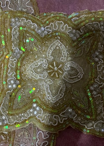 Renkli İşlemeli Masa Örtüsü - Görsel 3