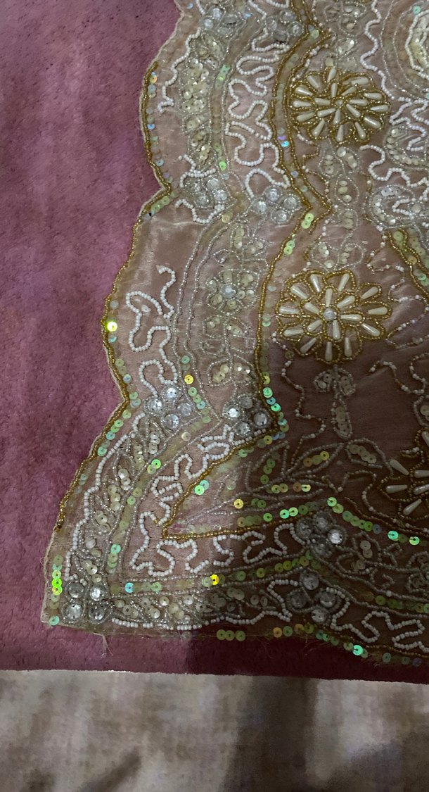 Renkli İşlemeli Masa Örtüsü - Görsel 2