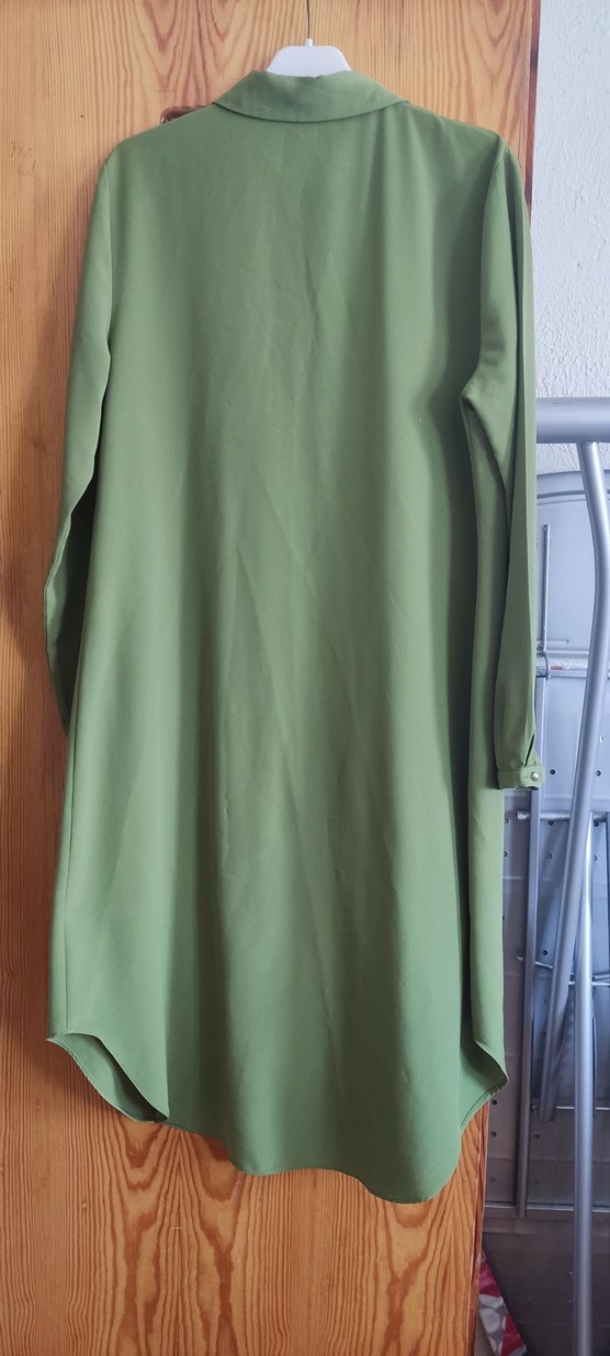 Düğmeli Uzun Kollu Haki Kadın Tunik - Görsel 3