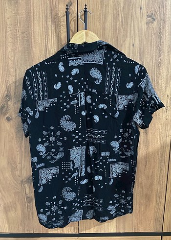 s Beden Batik Desenli Kısa Kollu Oversize Gömlek
