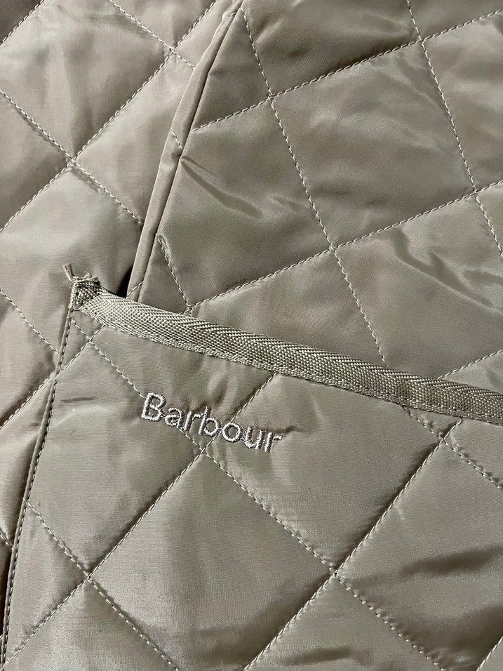 Barbour Bej Kapitone Düğmeli Ceket - Görsel 2