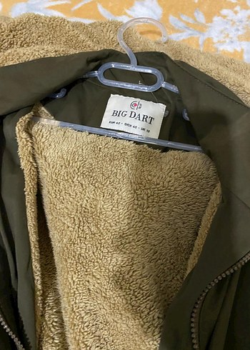 Kürk Detaylı Uzun Kadın Parka - Görsel 2