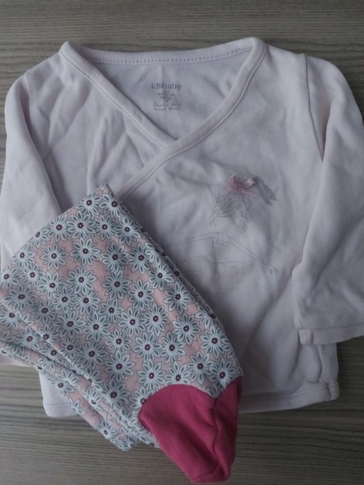 Beyaz Dantel Detaylı Bebek Kız Takımı - Görsel 2