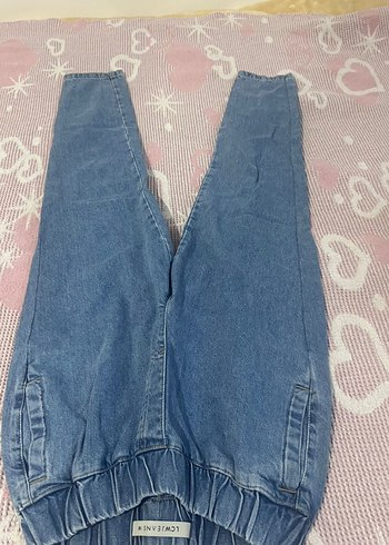 Mavi Düğmeli Rahat Kesim Kadın Kot Pantolon - Görsel 4