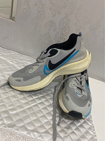 Spor ayakkabı - Görsel 2