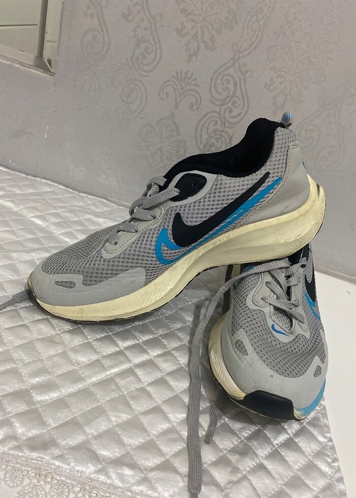 Spor ayakkabı - Görsel 2