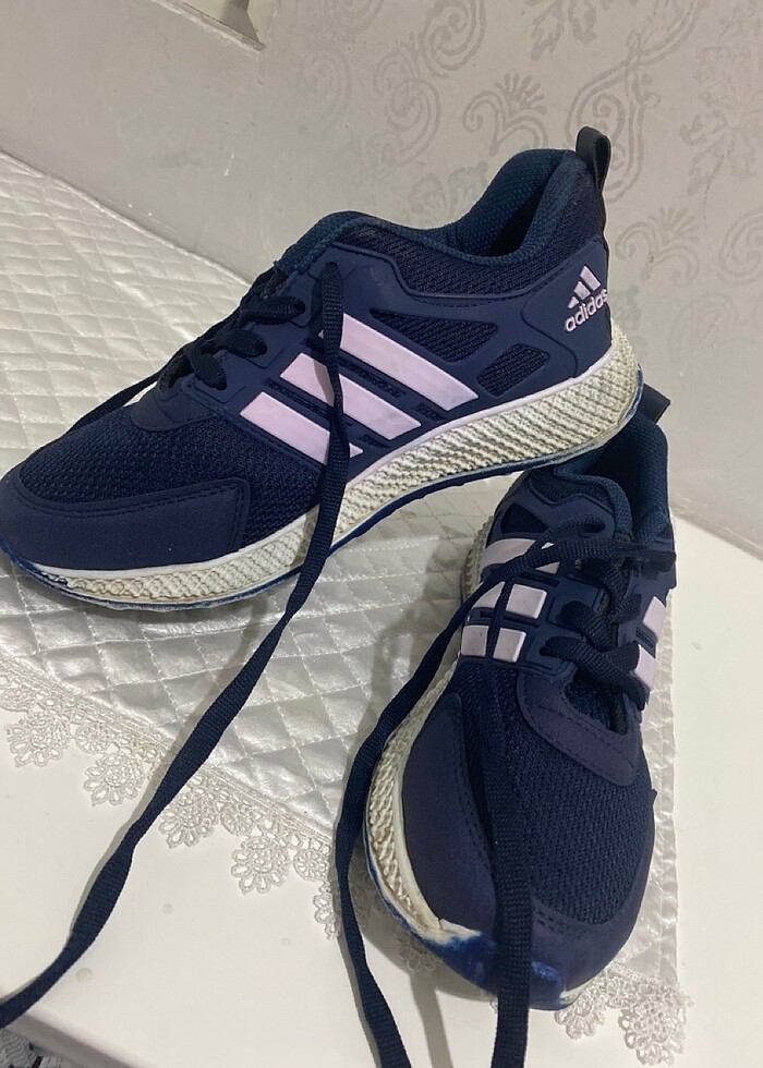 Spor ayakkabı - Görsel 2