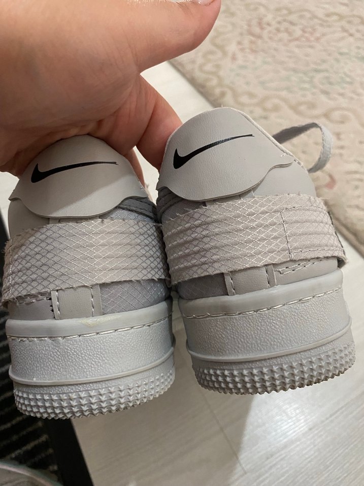 Gri Nike Kadın Spor Ayakkabı - Görsel 3