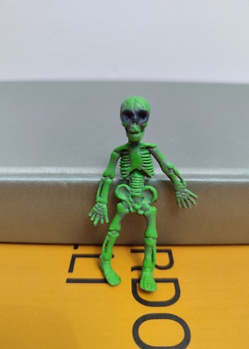 İskelet plastik figur Aşşayı okuyun