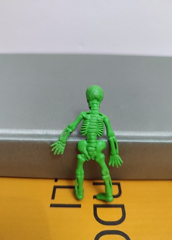 İskelet plastik figur Aşşayı okuyun