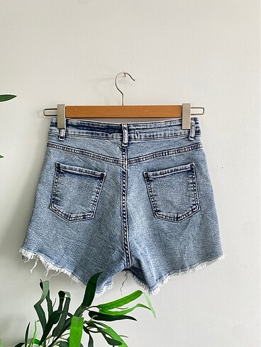 Bershka Mini Kot Şort