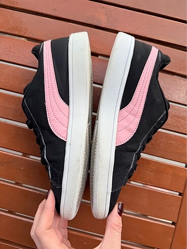 38,5 Beden Orj Puma Smash V2 Spor Ayakkabı