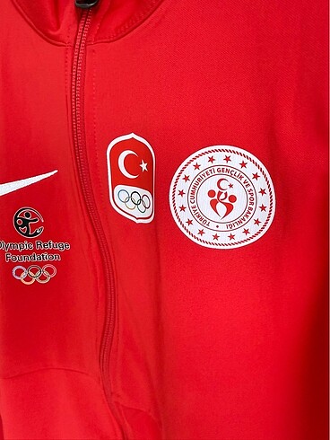 10 Yaş Beden Orijinal Nike Türkiye Eşofman Üstü