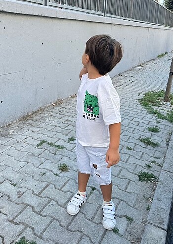 5 Yaş Beden Lcw Yırtık Kot Şort