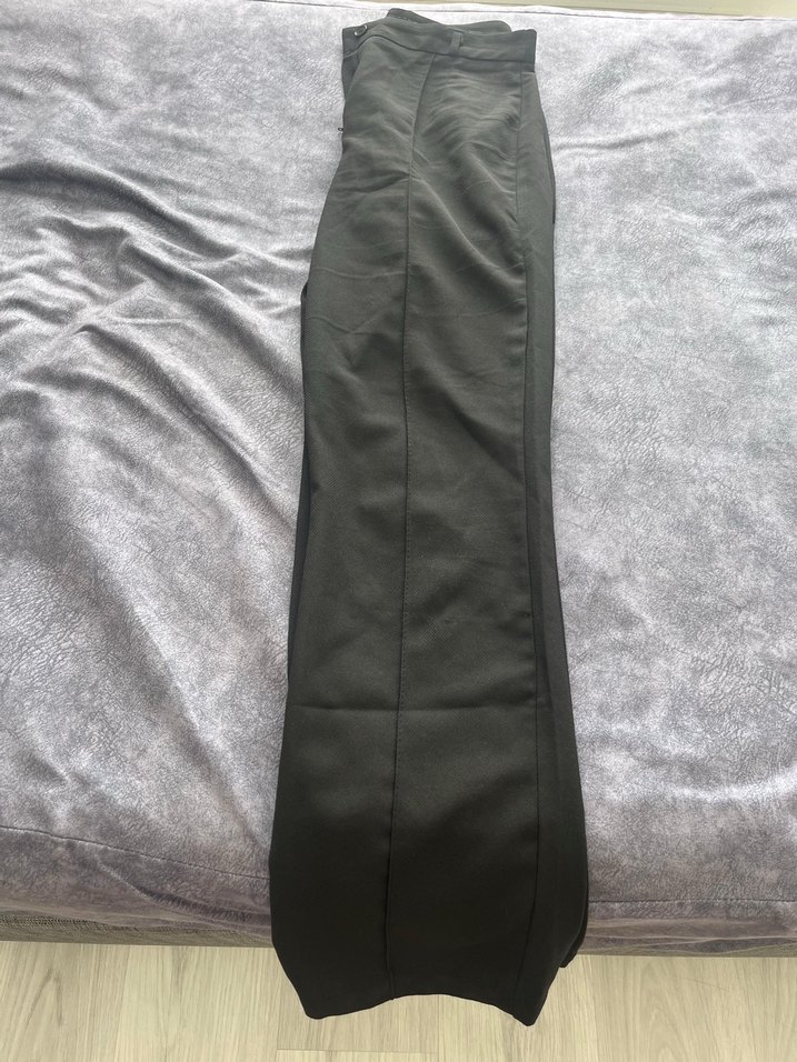 Siyah stright/düz kesim yüksekbel nervür dikişli dokuma pantolon - Görsel 3