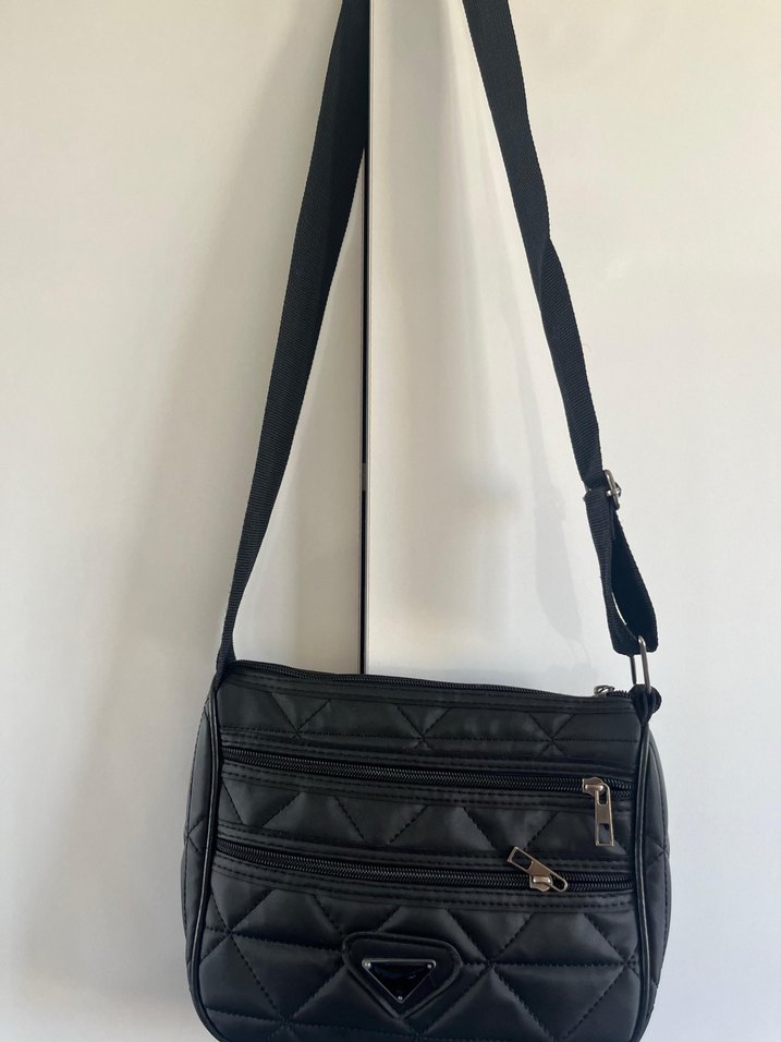 Siyah Deri Fermuarlı Kadın Çanta - Görsel 3