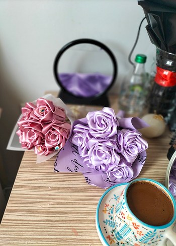 Diğer Saten Gül Buketi