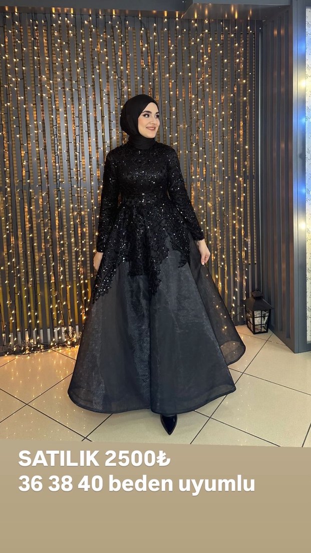 Siyah Nakışlı Uzun Kollu Gotik Abiye Elbise - Görsel 2